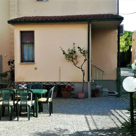 Tuscany Apartment Cenaia